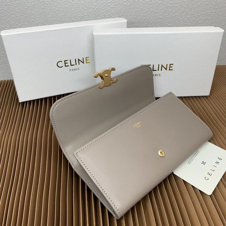 Quarterly Rising Star - Four Color Wallet