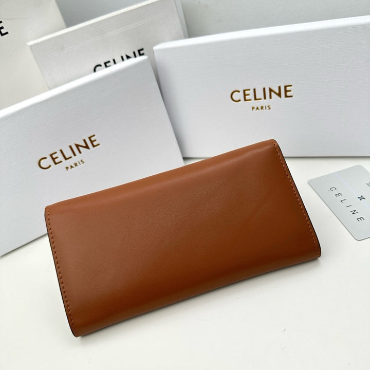 Quarterly Rising Star - Four Color Wallet