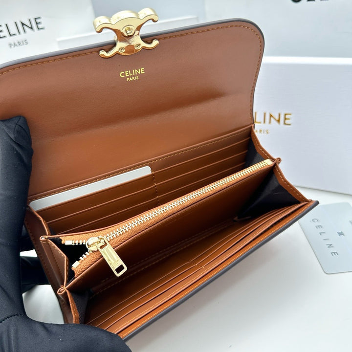 Quarterly Rising Star - Four Color Wallet