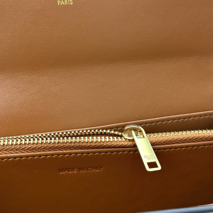 Quarterly Rising Star - Four Color Wallet
