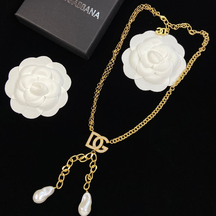 Gold Chain Pearl Necklace