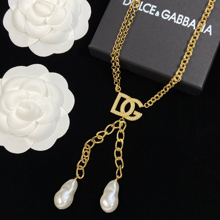 Gold Chain Pearl Necklace