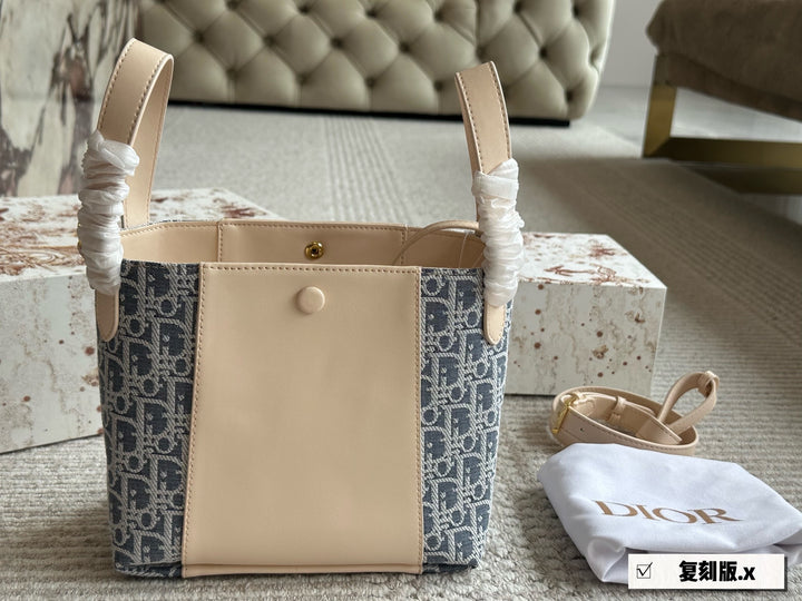 2 Color Textured Bucket Bag