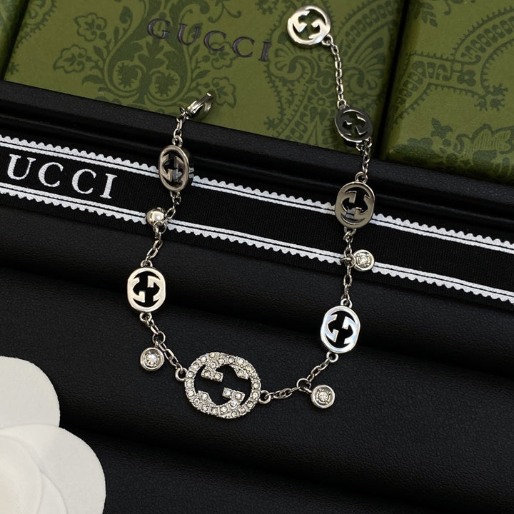 Classic Silver Jewelry Necklace
