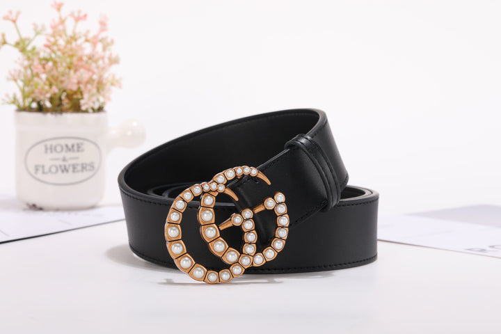Elegant pearls - Belt buckle