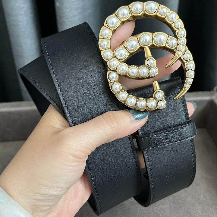 Elegant pearls - Belt buckle