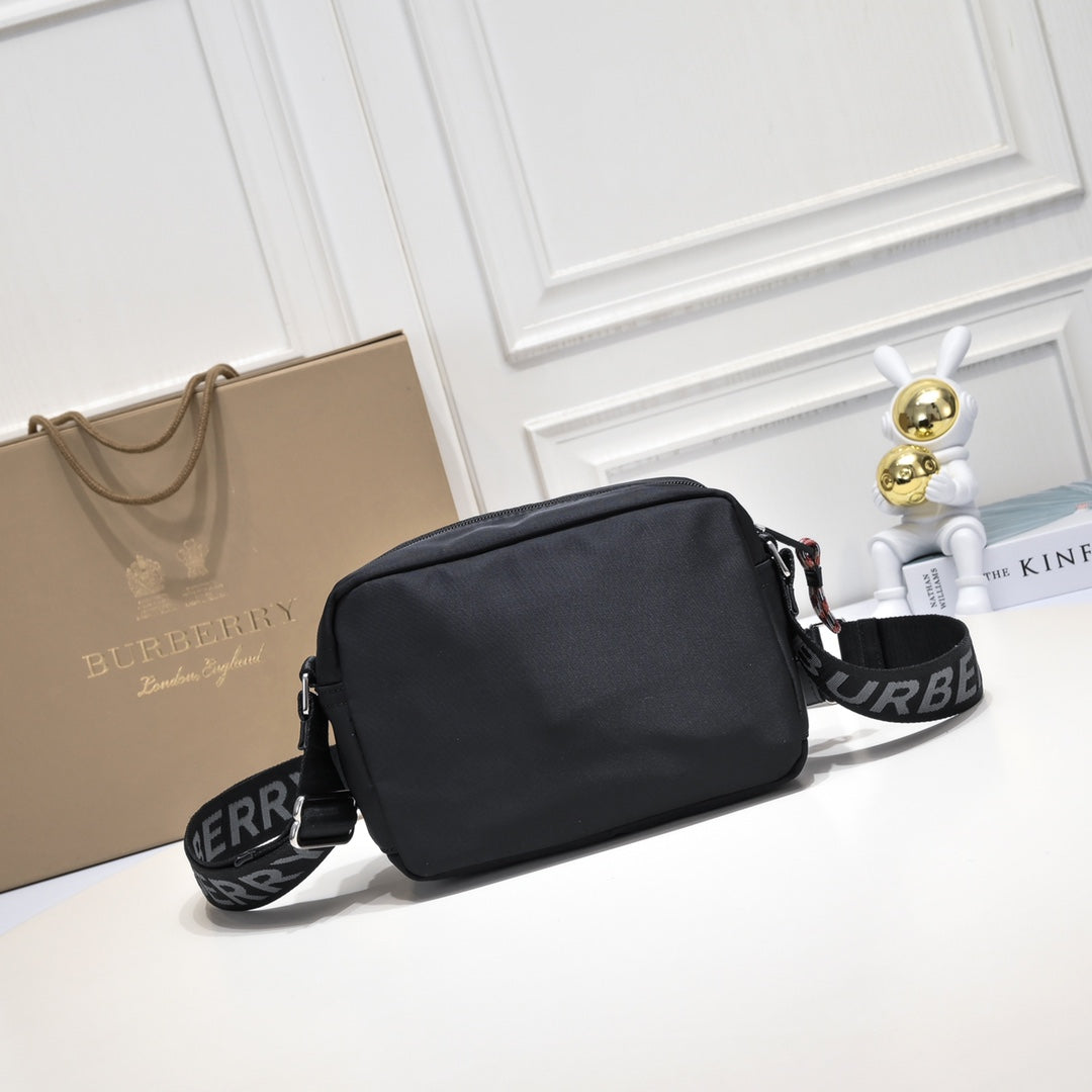 Men's Camera Messenger Bag