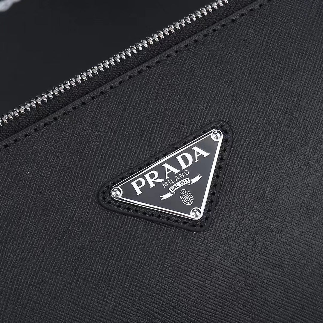 Men's black clutch