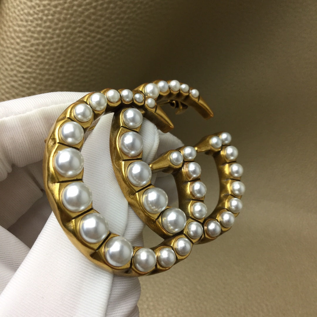 Pearl Embellished Gold Brooch