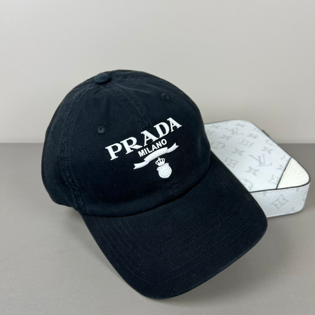 Classic Triangle Label Baseball Cap