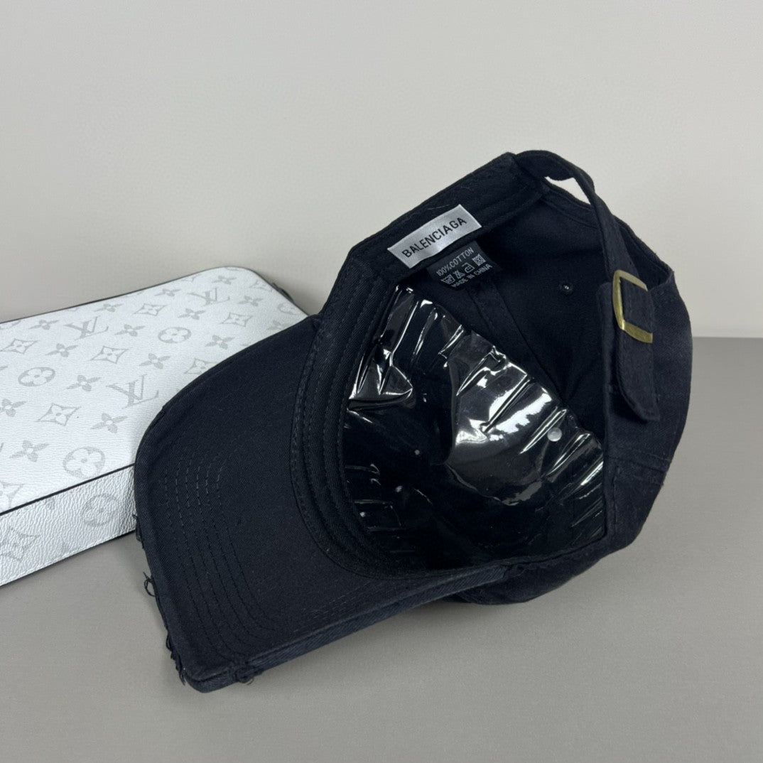 Fashion Graffiti Ragged Baseball Cap