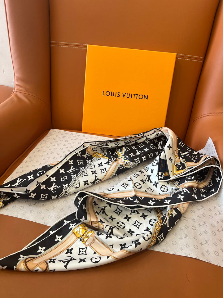 Monogram Chain Print Scarf