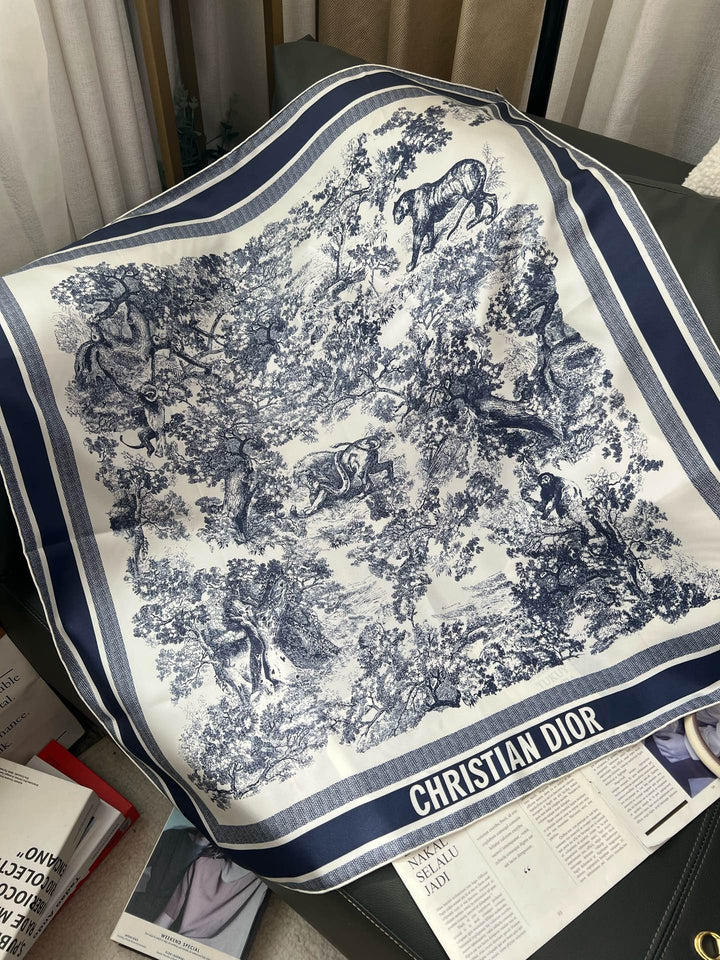 New floral twill silk square scarf