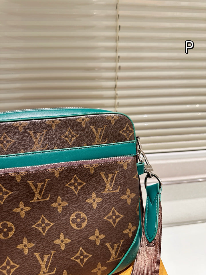 3 Color Old Flower Men's Crossbody Bag