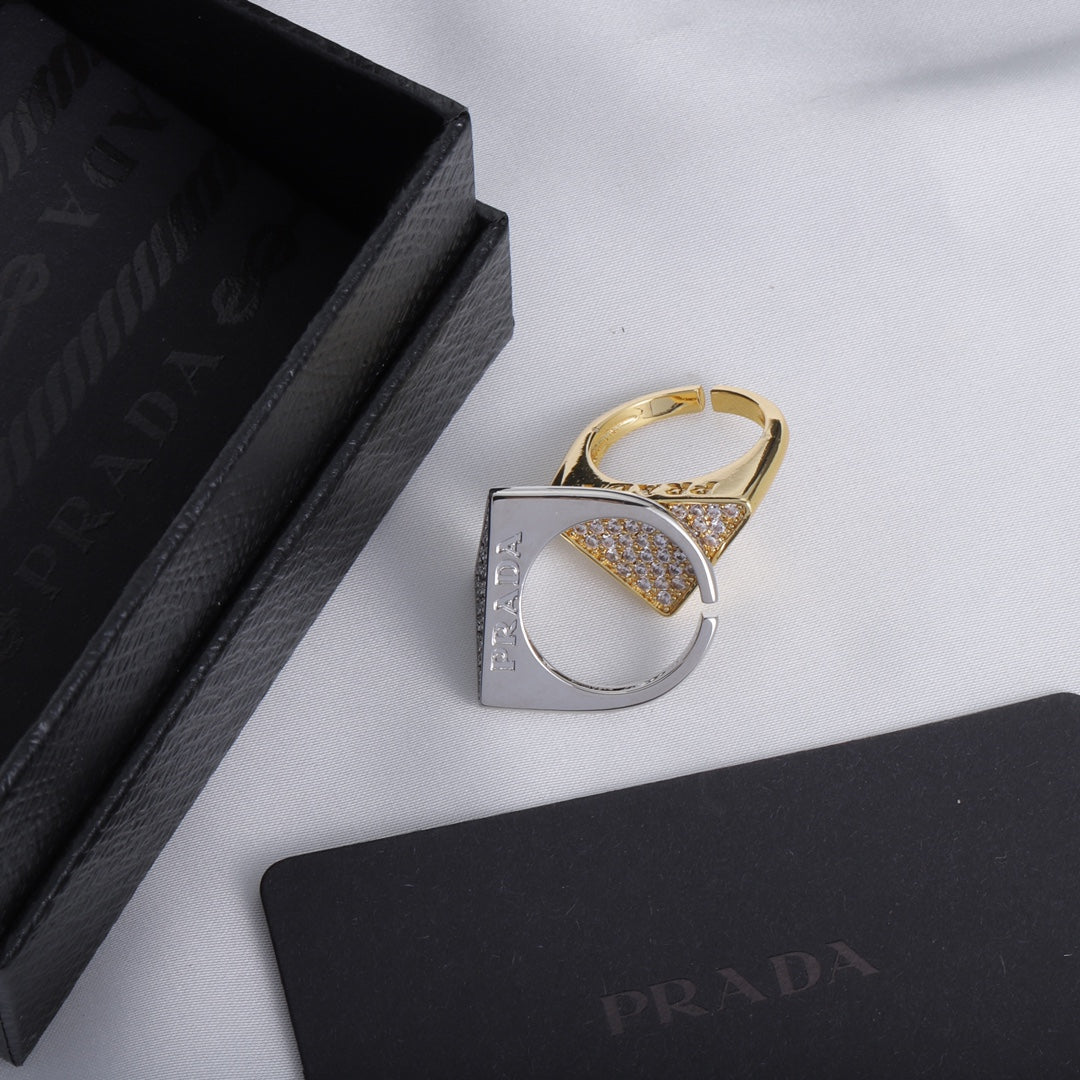 Triangle shaped ring with full diamonds