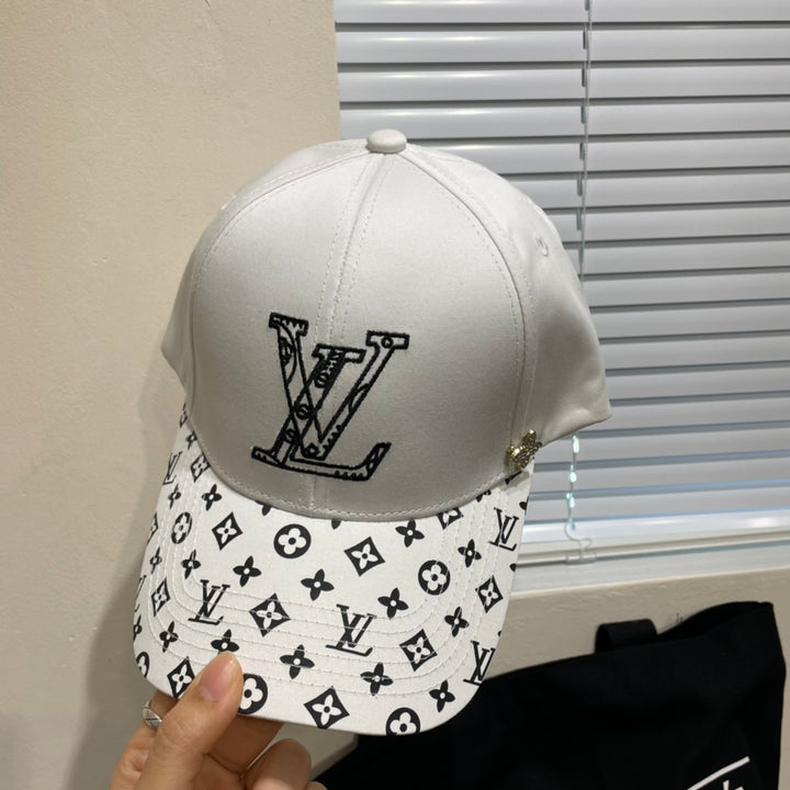 Two-color logo embroidered cap