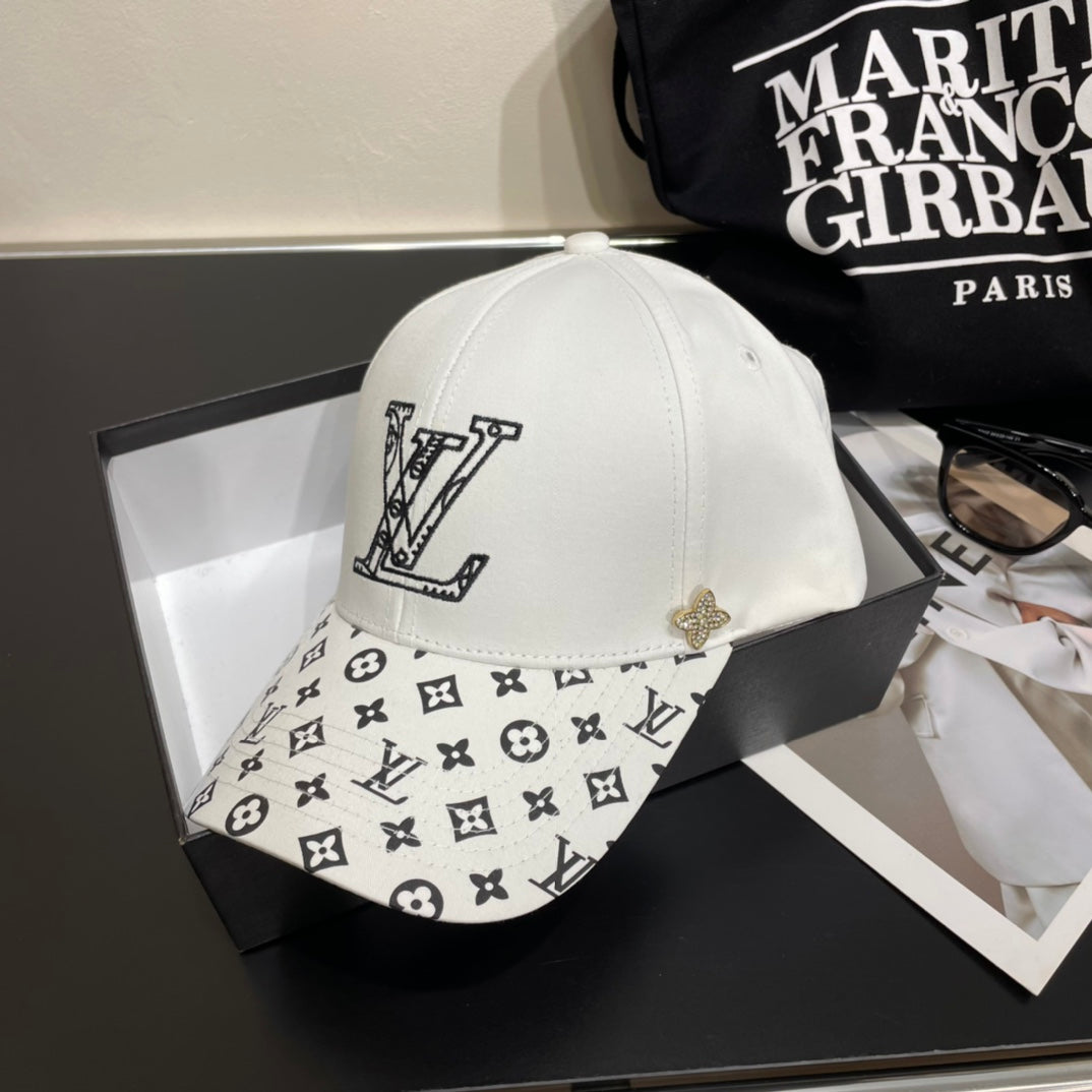 Two-color logo embroidered cap