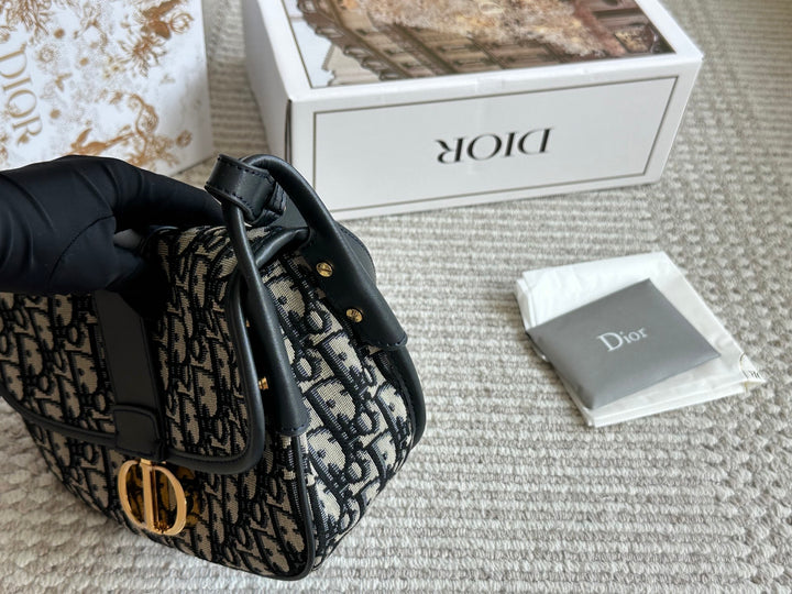 Patterned - Canvas Saddle Bag