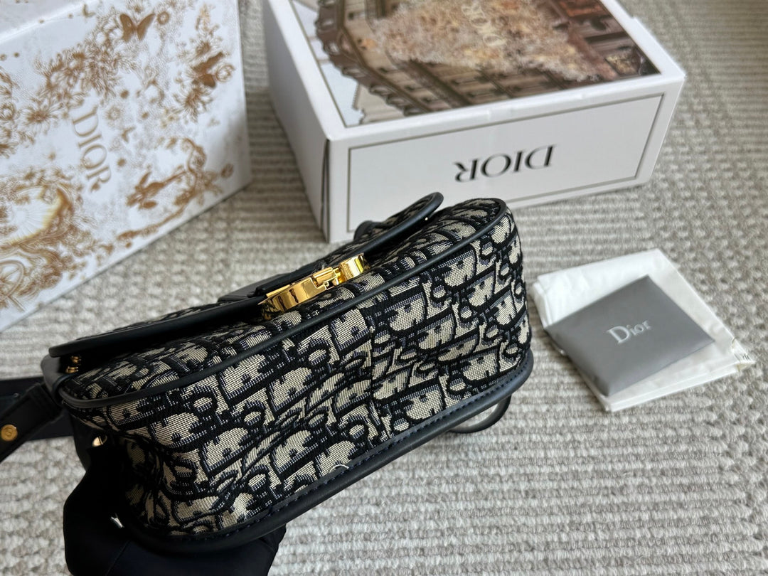 Patterned - Canvas Saddle Bag