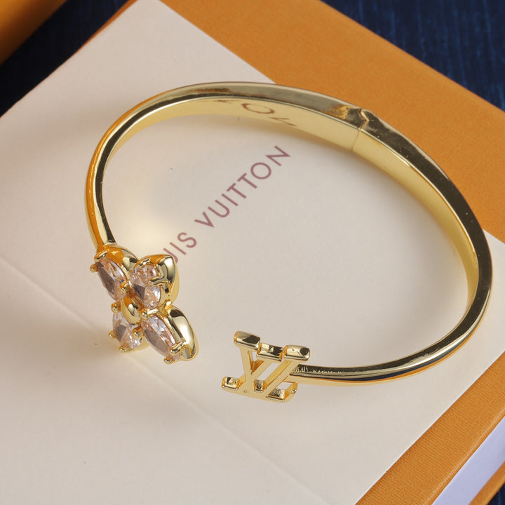 Fashion Gold Flower and Logo Bracelet