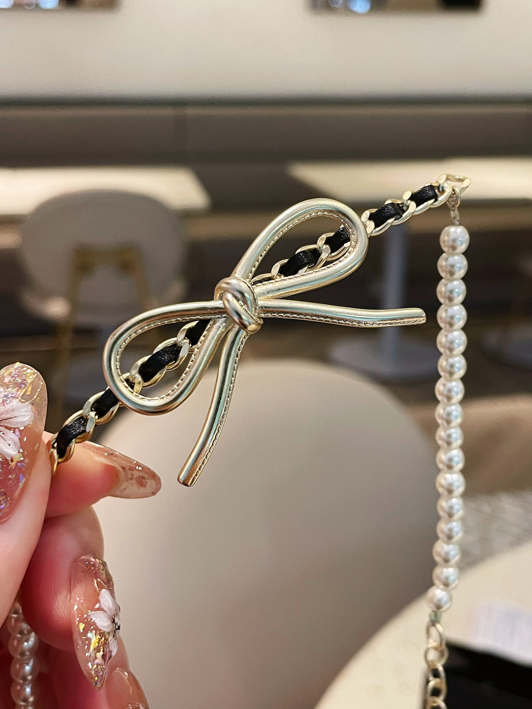 New Ribbon Pearl Necklace