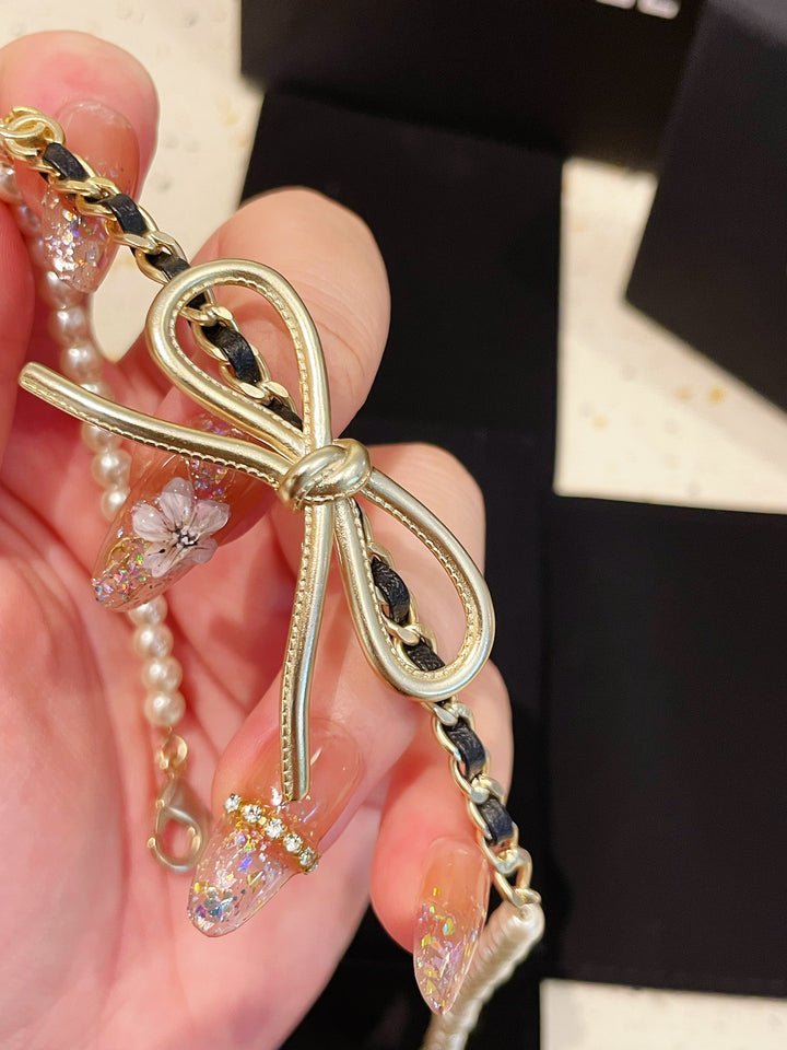 New Ribbon Pearl Necklace