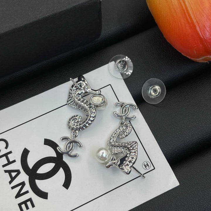 Seahorse Pearl Double C Earrings