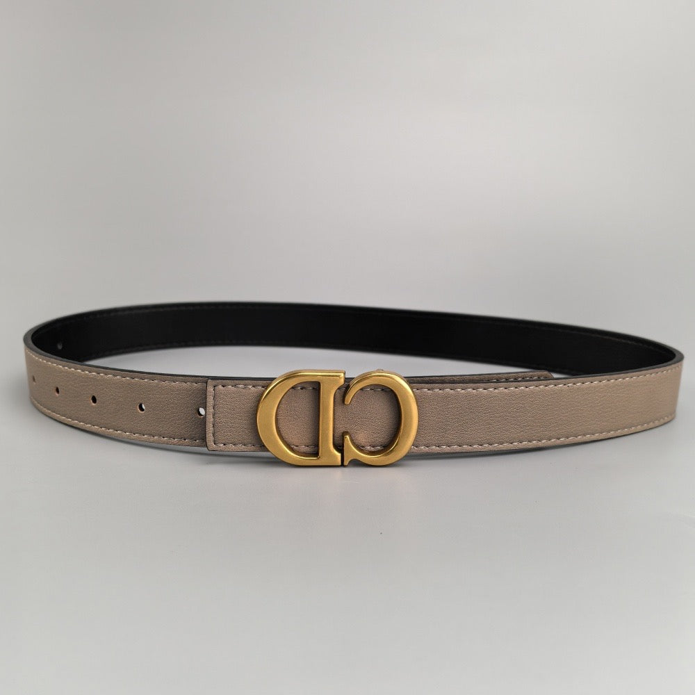 Elegant two-tone belt with gold buckle