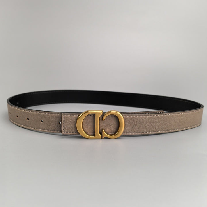 Elegant two-tone belt with gold buckle