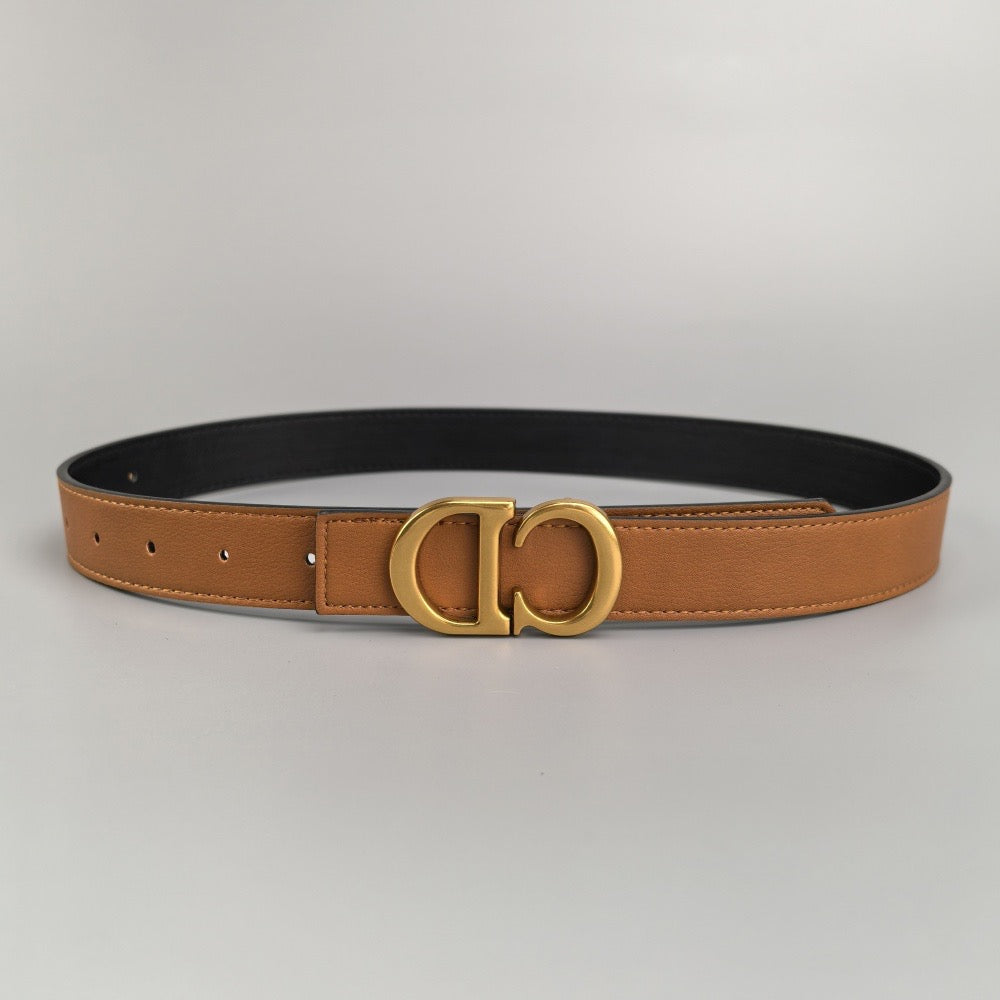 Elegant two-tone belt with gold buckle