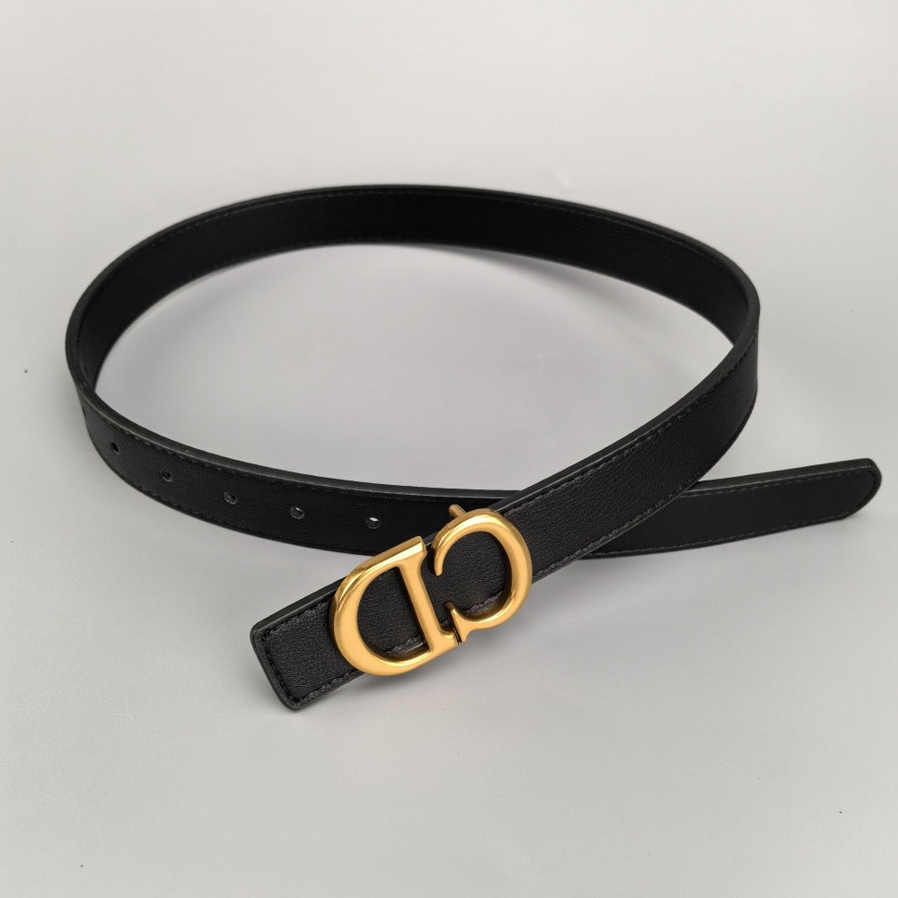 Elegant two-tone belt with gold buckle