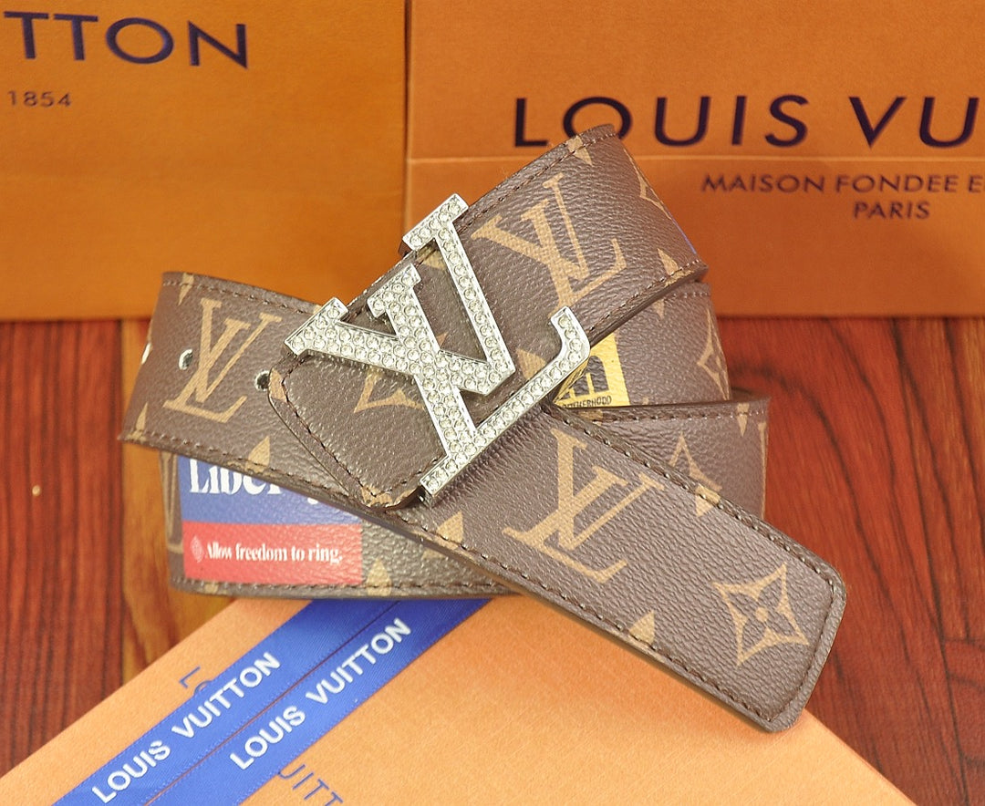 Classic Diamond Logo Graffiti Belt