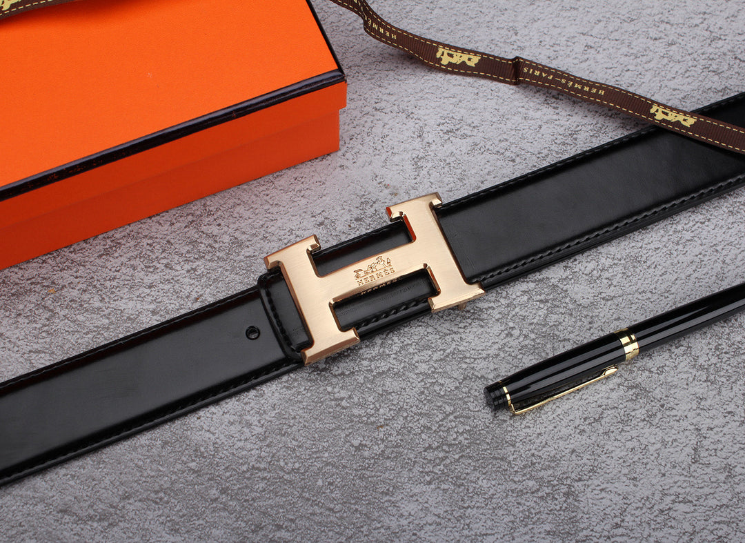 Two-tone metal H-buckle belt