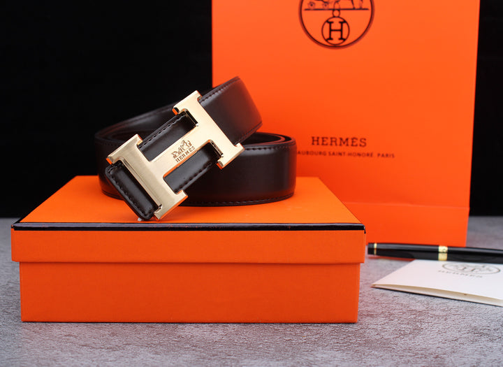 Two-tone metal H-buckle belt