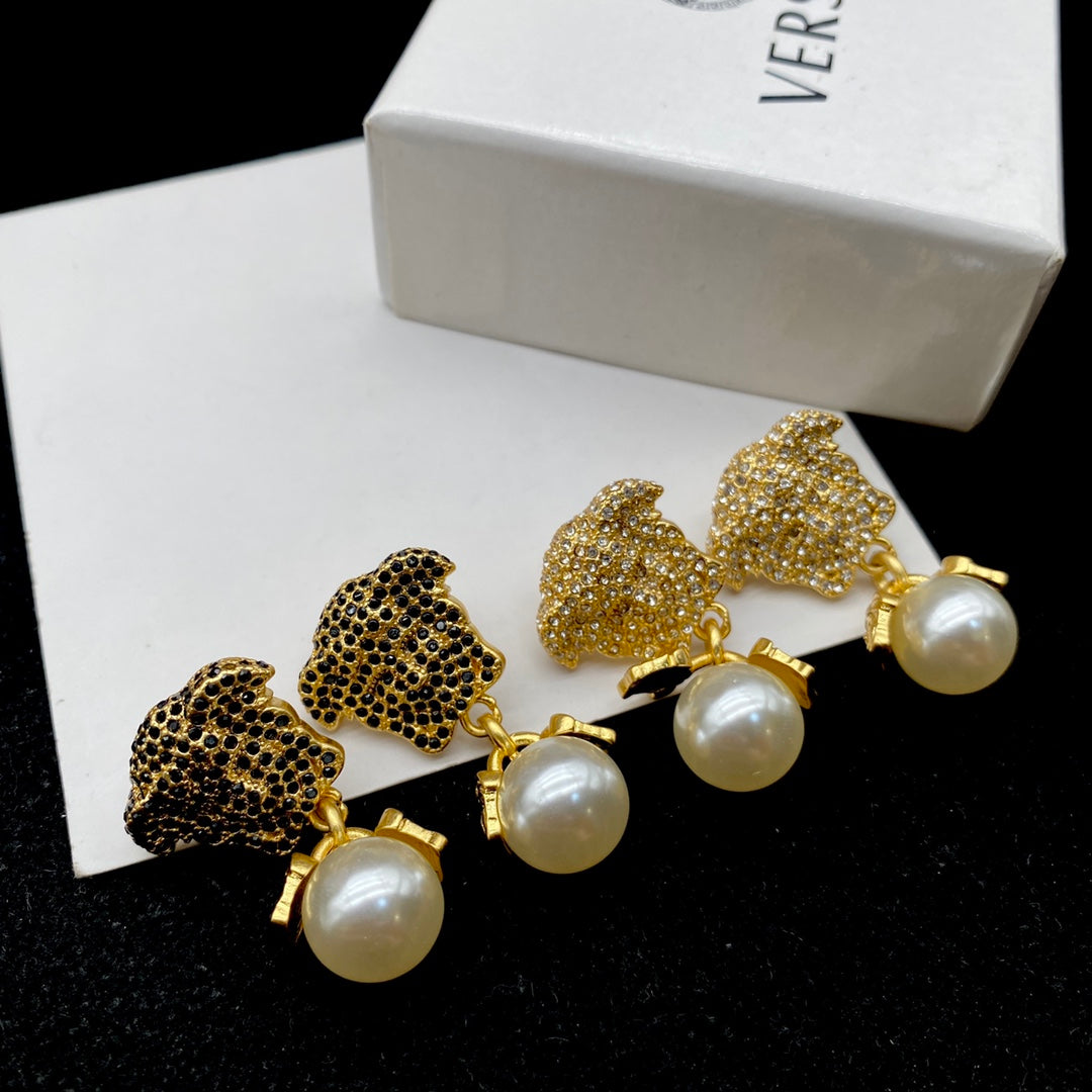 rhinestone inlaid pearl earrings