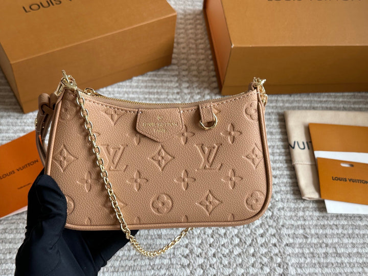 Classic Embossed Chain Bag