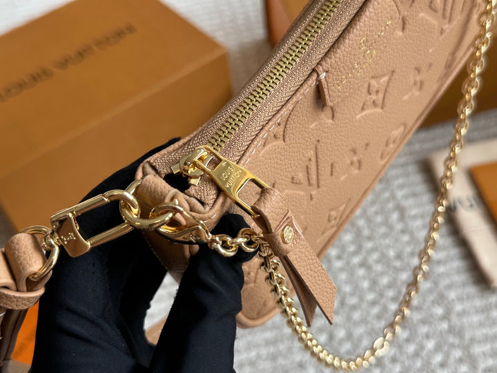 Classic Embossed Chain Bag