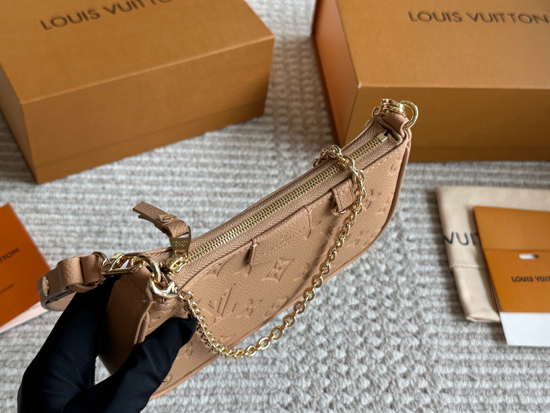 Classic Embossed Chain Bag