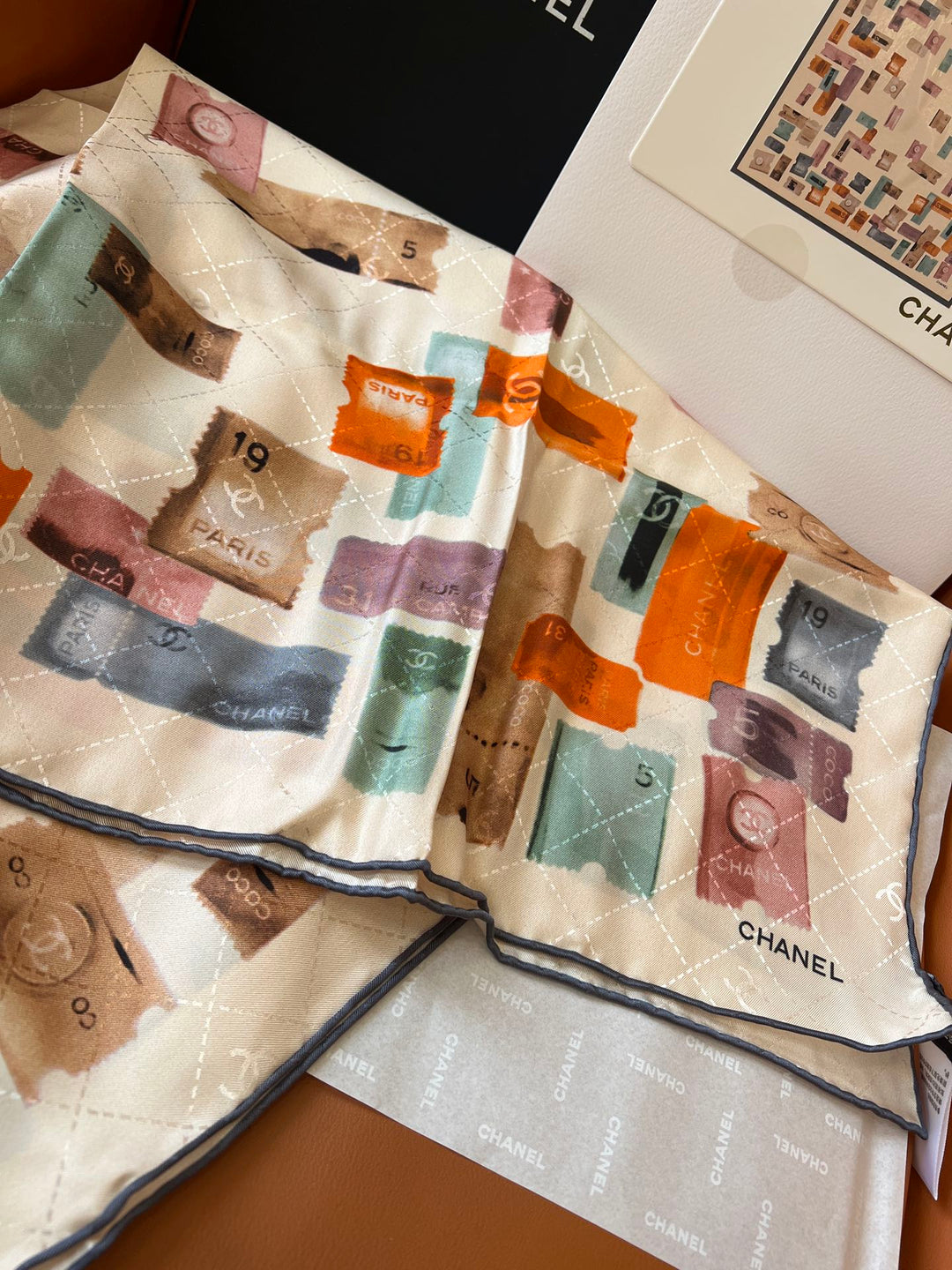 Classic ticket stub printing plaid silk scarf