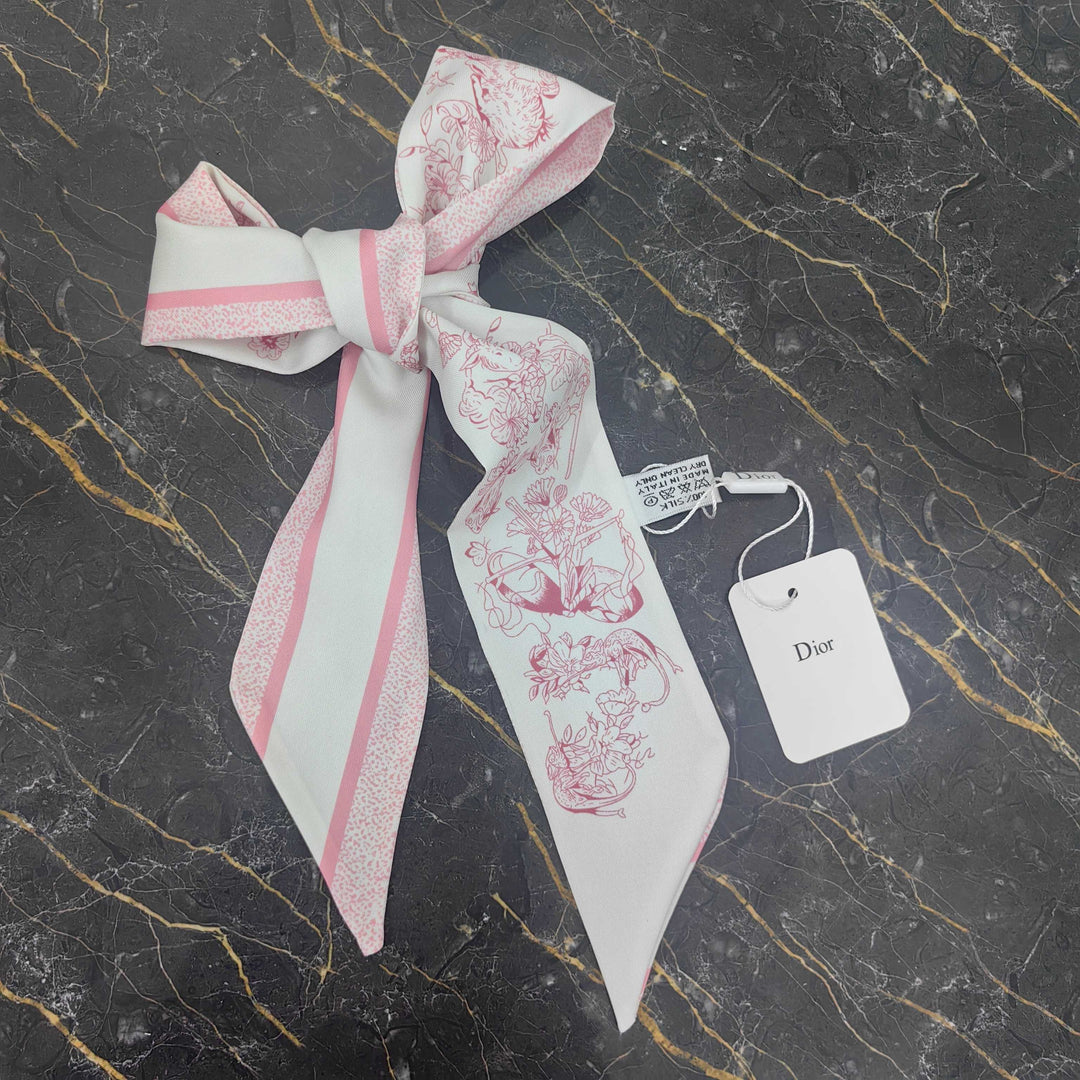 Classic DR Printed Silk Scarf Hair Bundle