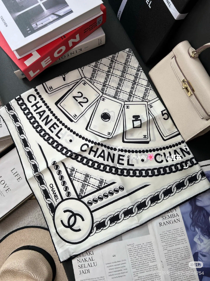 Fashion Chain Letter Silk Square Scarf