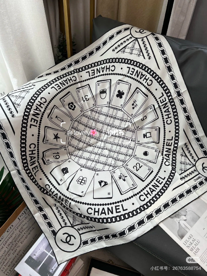 Fashion Chain Letter Silk Square Scarf