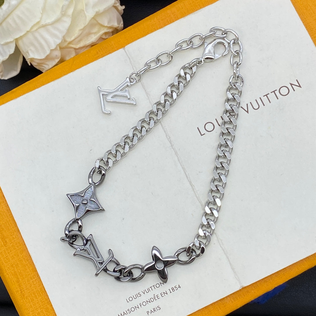 Clover two-tone patchwork bracelet