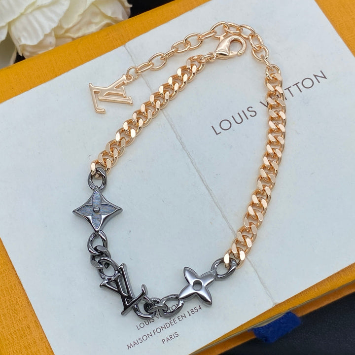 Clover two-tone patchwork bracelet
