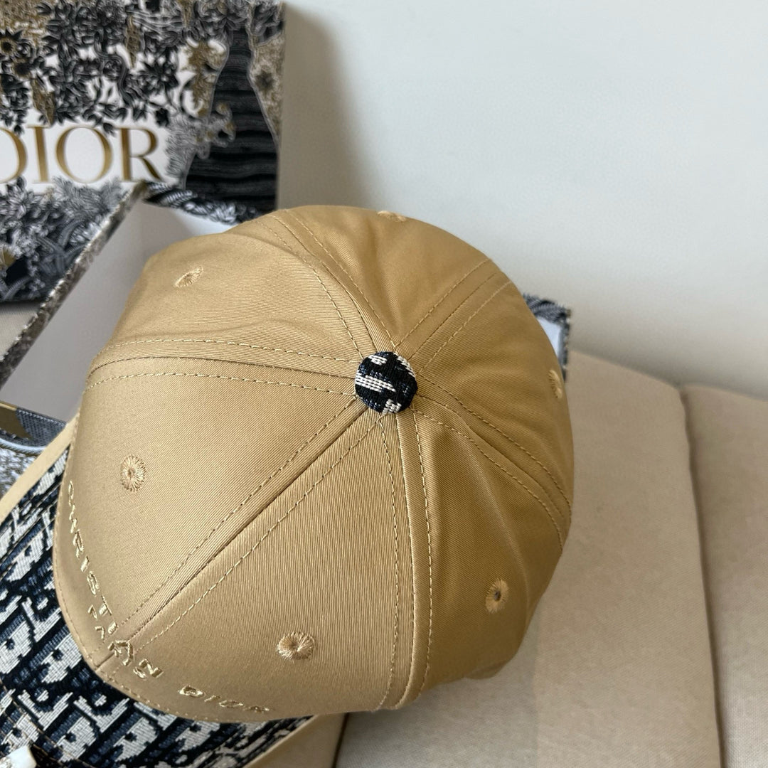 Three Color DR Logo Baseball Cap
