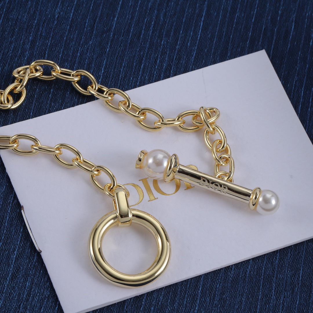 Elegant Pearl String Gold Necklace