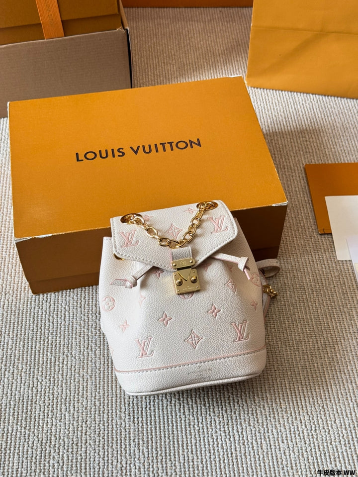 Embossed Chain Mini Bucket Bag