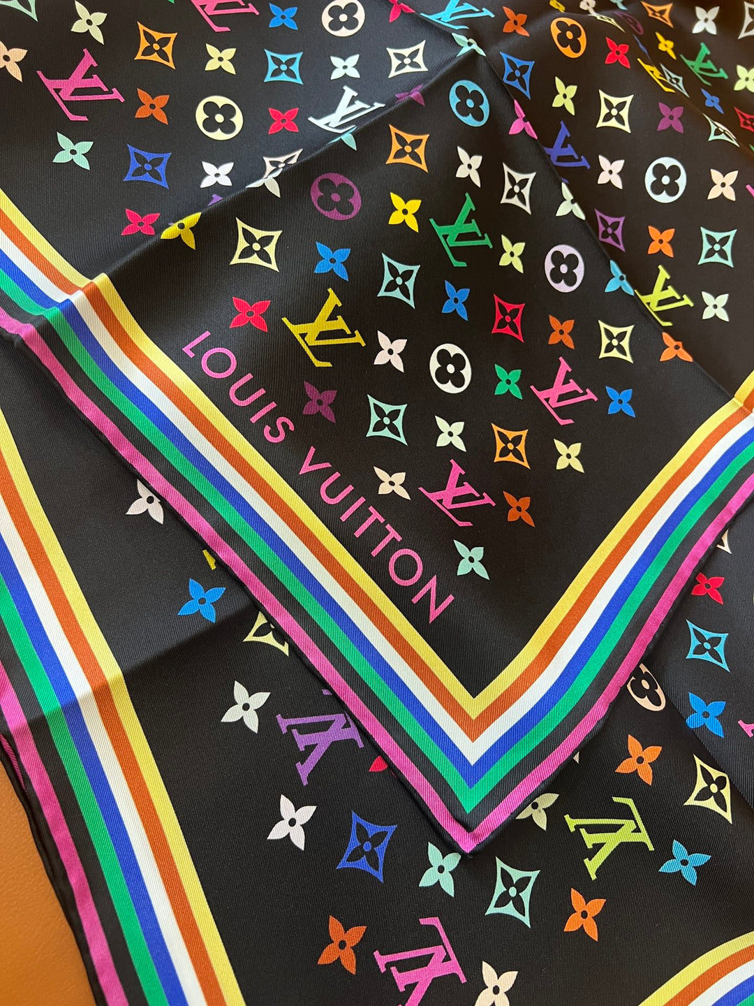 Double color rainbow border printed silk scarf