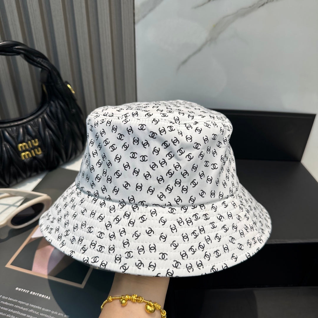 Two-color full star design fisherman's hat
