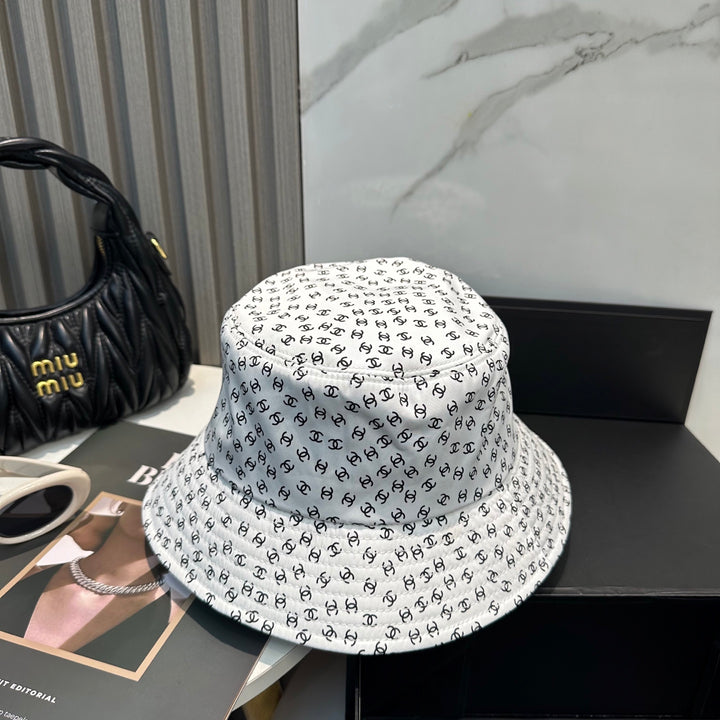 Two-color full star design fisherman's hat